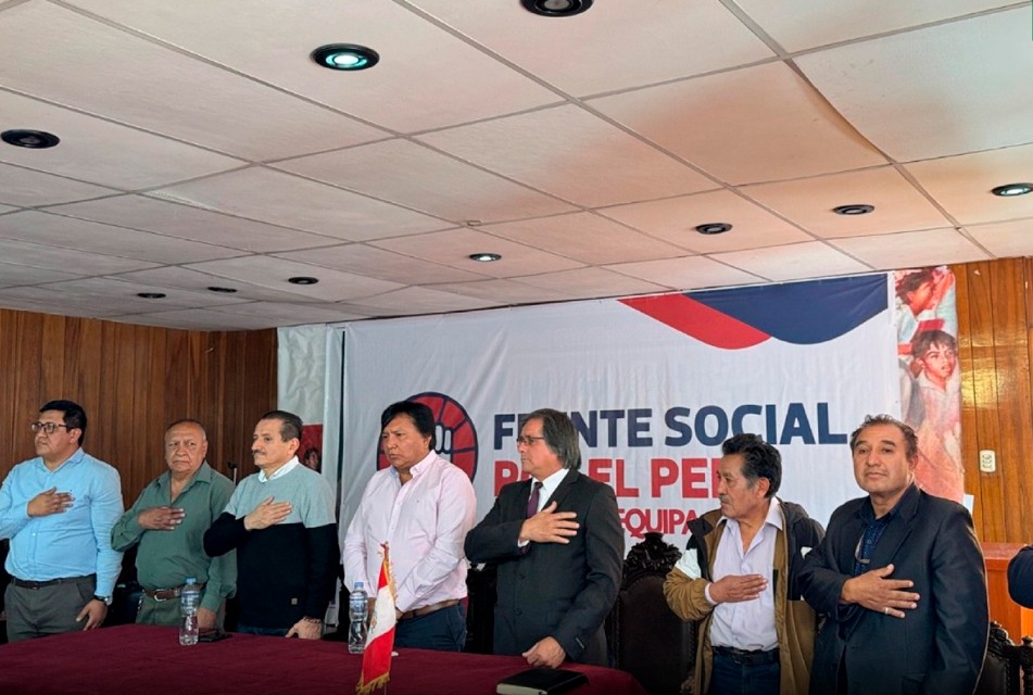 SUTEP LANZA FRENTE SOCIAL CON ENFOQUE DESCENTRALIZADO EN AREQUIPA