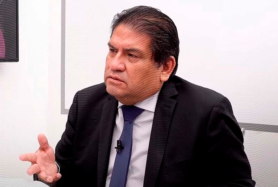 ABOGADO JOSEPH CAMPOS RECHAZÓ QUE EL FALLO BLINDE CON UN MANTO DE IMPUNIDAD A SU DEFENDIDA DINA BOLUARTE