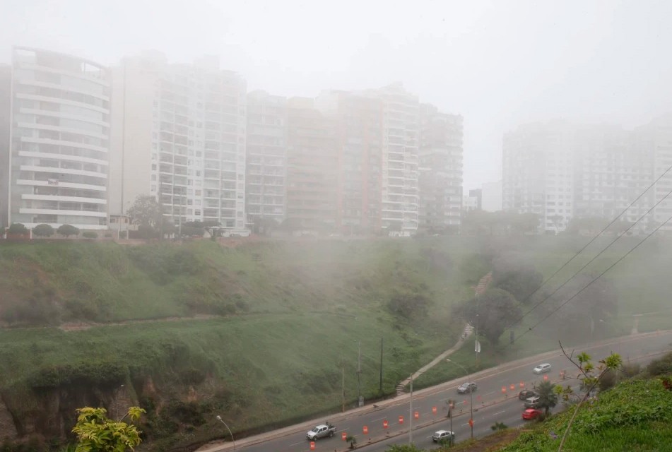 SENAMHI ADVIERTE FUERTES VIENTOS Y LLUVIAS EN ZONAS COSTERAS POR LA DANA ORIANA