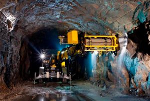RÓMULO MUCHO: PROYECTO EL ALGARROBO ES UN EJEMPLO DE CÓMO LA MINERÍA PUEDE PRIORIZAR EL AGUA Y COEXISTIR CON LA AGRICULTURA