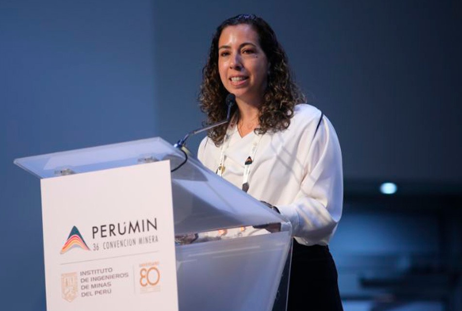 “LA MINERÍA ES HOY UNA PALANCA DECISIVA PARA LOGRAR DESARROLLO E INCLUSIÓN”, DESTACA PRESIDENTE DE PERUMIN 37
