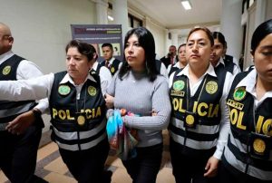 EX FISCAL ADVIERTE QUE DECISIÓN DEL TRIBUNAL CONSTITUCIONAL NO DESCARTA UNA NUEVA PRISIÓN PREVENTIVA PARA BETSSY CHÁVEZ