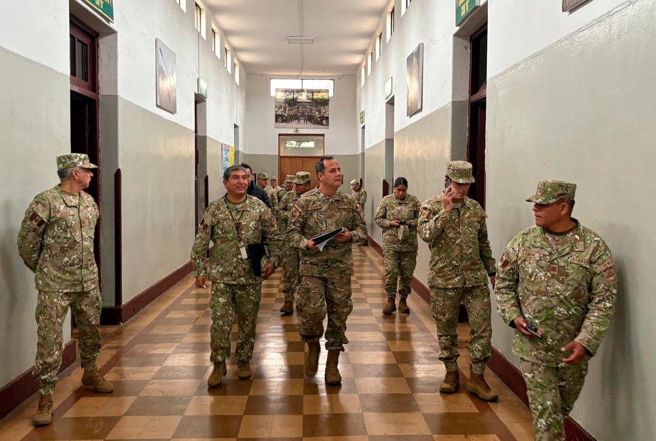 MINDEF CONSTATA SEGURIDAD Y ÓPTIMA GESTIÓN EN ALMACENES DE ARMAS Y MUNICIONES DEL EJÉRCITO
