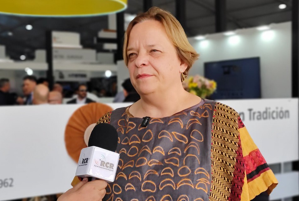 ALEMANIA FORTALECE LAZOS CON PERÚ EN PERUMIN 37