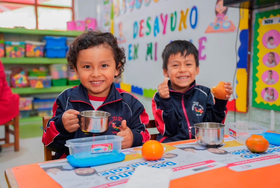 MÁS INSTITUCIONES EDUCATIVAS DE LIMA Y CALLAO SE SUMAN AL PILOTO DEL MIDIS “DESAYUNO EN MI COLE”