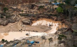 AMPLIAR EL REINFO SERÍA BENEFICIAR A LA MINERÍA ILEGAL Y CRIMINAL
