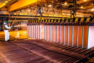 COBRE Y ORO IMPULSAN EL 50 % DE LAS EXPORTACIONES PERUANAS EN 2025