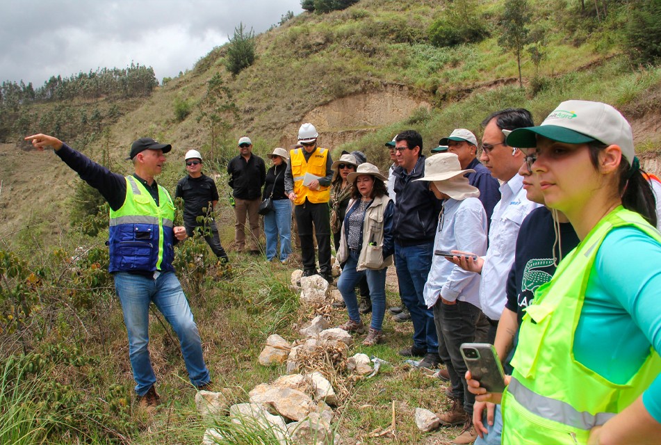 DELEGACIONES INTERESADAS EN CONSTRUIR LA PRESA CHONTA VISITARON CAJAMARCA