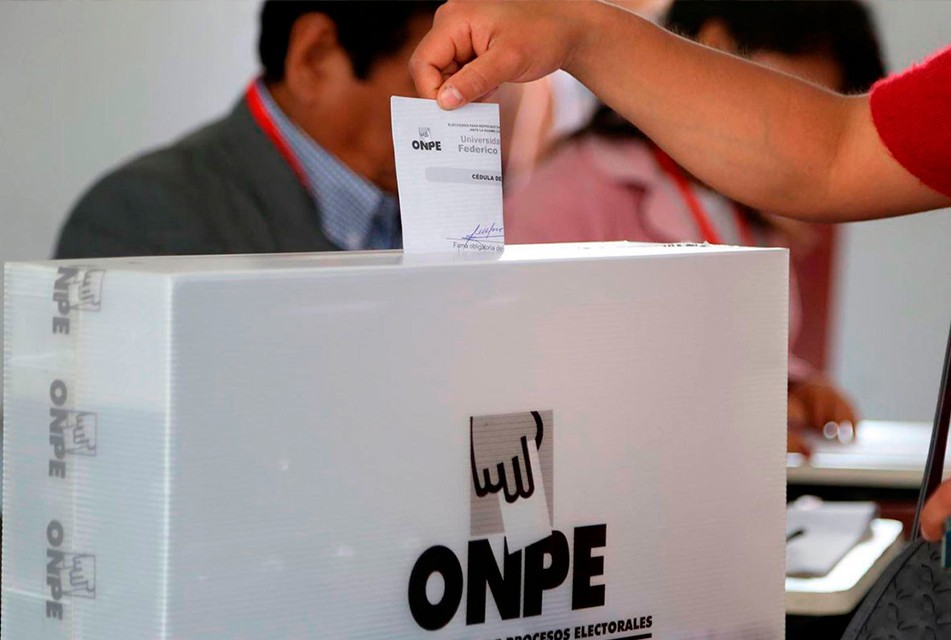ATOMIZACIÓN ELECTORAL GENERARÁ UN CONGRESO FRAGMENTADO Y LÍDERES DESLEGITIMADOS