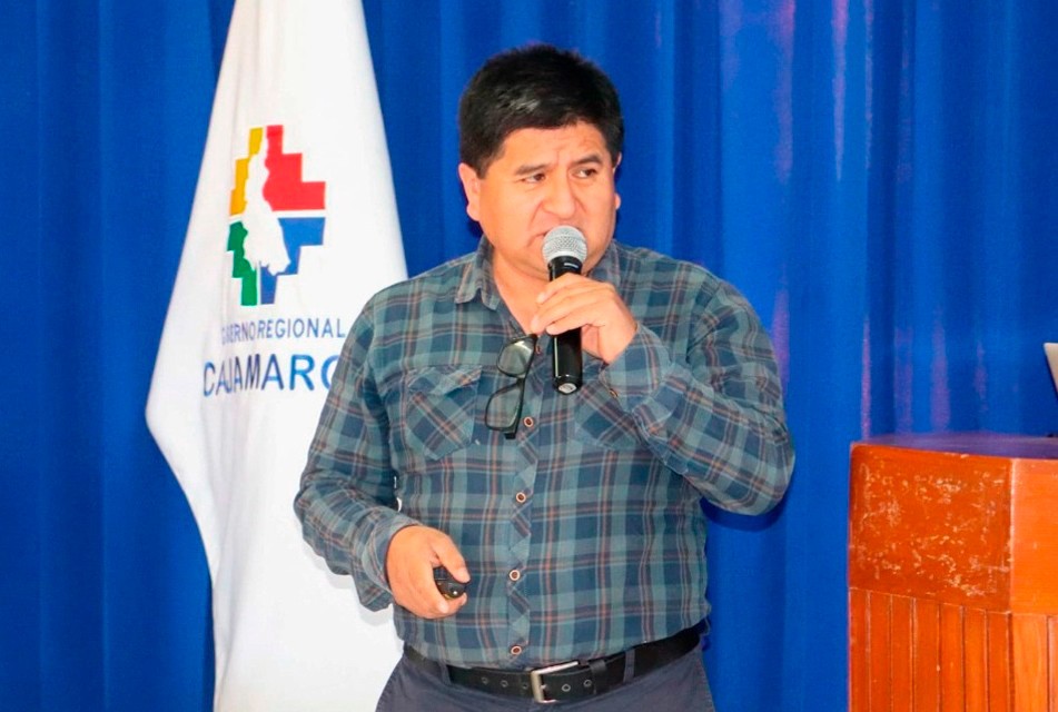 VICTOR CUSQUISIBAN AFIRMA QUE FINANCISTAS DE MINERÍA ILEGAL DE PATAZ MIGRAN A CAJAMARCA Y AUMENTA LA DELINCUENCIA