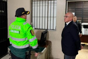 JEFE DEL GABINETE ANUNCIA APAGÓN ELECTRÓNICO EN PENALES Y PRIORIDAD A INTELIGENCIA