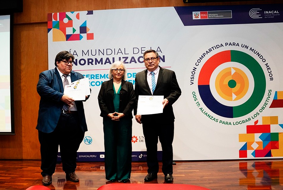 RECONOCEN AL SERFOR POR IMPULSAR NORMA QUE ASEGURA EL ORIGEN LEGAL Y SOSTENIBLE DE LA MADERA