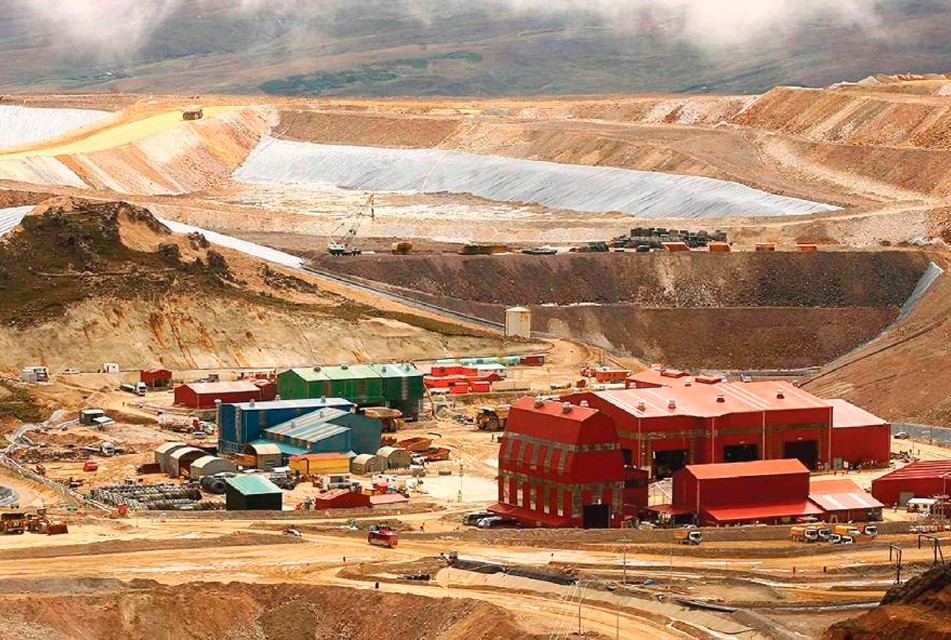 CEDRÓN: AUTORIZACIÓN DE EXPLOTACIÓN PARA TÍA MARÍA REACTIVARÁ INVERSIONES MINERAS