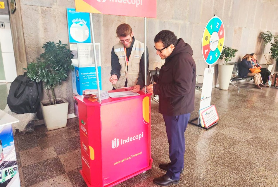 INDECOPI SUPERVISA CUMPLIMIENTO DE DERECHOS DE LOS PASAJEROS ANTE RESTRICCIONES EN EL AEROPUERTO DEL CUSCO