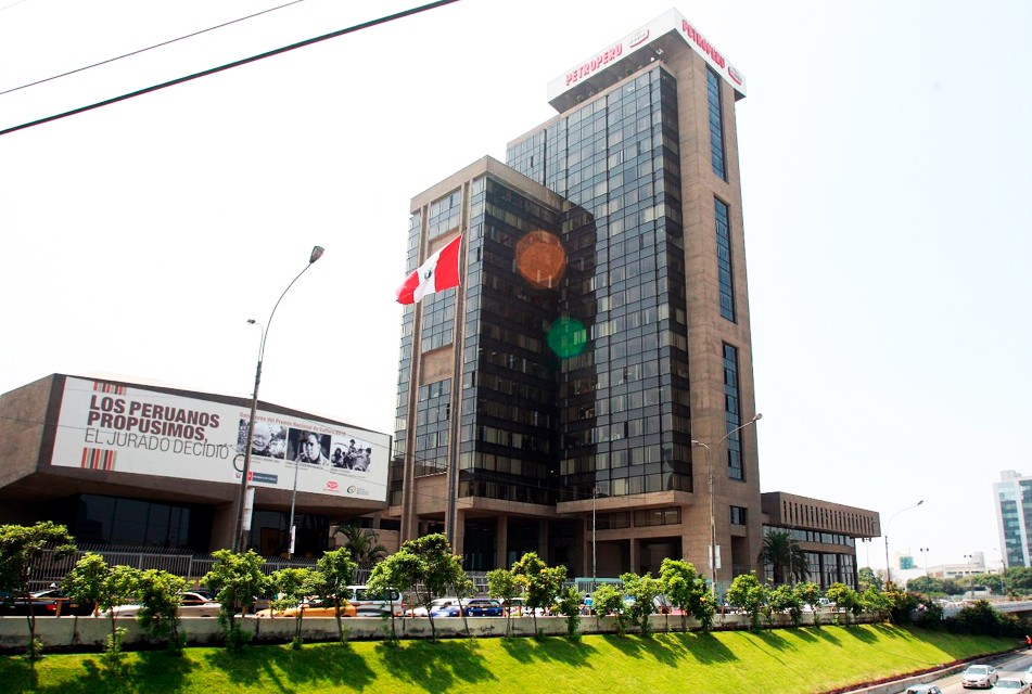 ¡ALERTA RCR! NOMBRAN A LUIS ALBERTO CANALES GÁLVEZ COMO NUEVO PRESIDENTE DEL DIRECTORIO DE PETROPERU