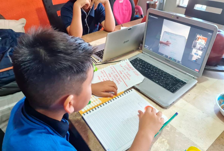 CONGRESO ENCINAS 2025: EXPERTOS DEBATEN EL FUTURO DE LA ESCUELA ANTE LA VIRTUALIDAD Y LA CRISIS EDUCATIVA POST-PANDEMIA