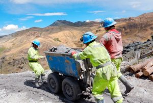 CONGRESO POSTERGA DEBATE SOBRE AMPLIACIÓN DEL REINFO POR FALTA DE CONSENSO ENTRE BANCADAS