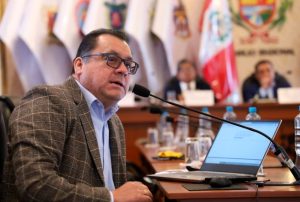 “MINERÍA ILEGAL ES EL GRAN APORTANTE DE LAS CAMPAÑAS POLÍTICAS” AFIRMA ANALISTA GRECO QUIROZ