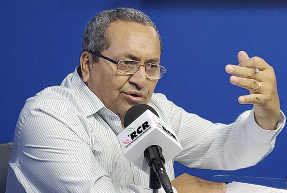 LA EXPULSIÓN DE CARLOS “EL GALLO” ZAMORA ES UNA PRIMERA DERROTA AL ESPIONAJE SOCIALISTA EN LA REGIÓN