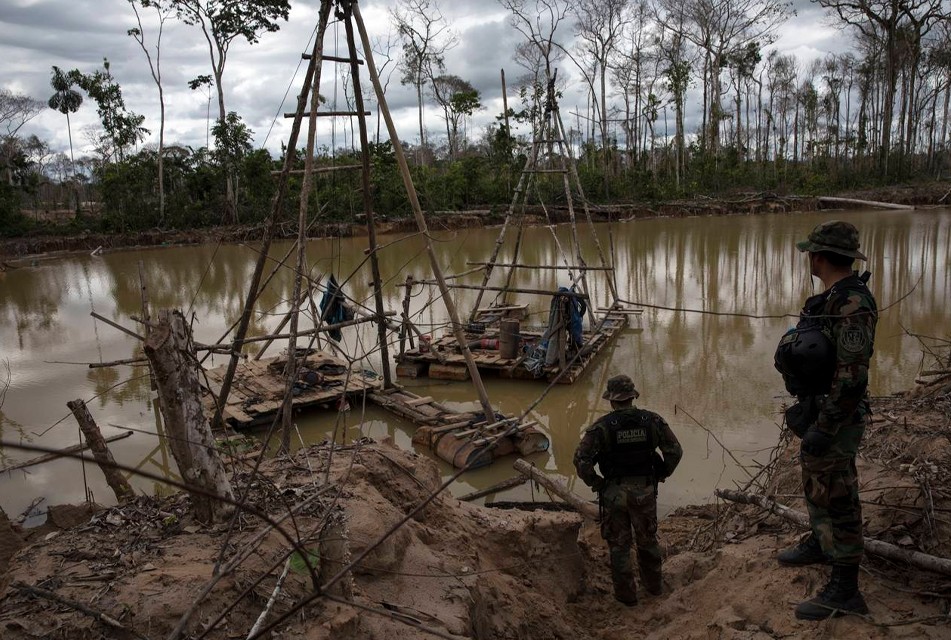 ORGANIZACIONES CRIMINALES EXTRANJERAS FINANCIAN A MINEROS ILEGALES QUE OPERAN EN CAJAMARCA, PIURA Y AMAZONAS