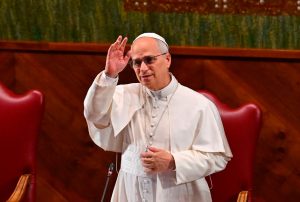 PAPA LEÓN XIV EXPRESA SU PESAR POR ACCIDENTE VIAL EN AREQUIPA QUE DEJÓ MÁS DE 30 MUERTOS