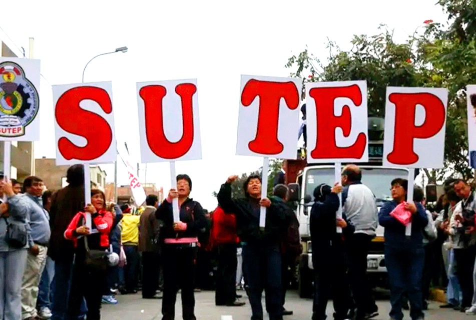 SUTEP ANUNCIA PARO NACIONAL PARA EL 13 DE NOVIEMBRE EN DEFENSA DE LA EDUCACIÓN PÚBLICA Y LOS DERECHOS DEL MAGISTERIO