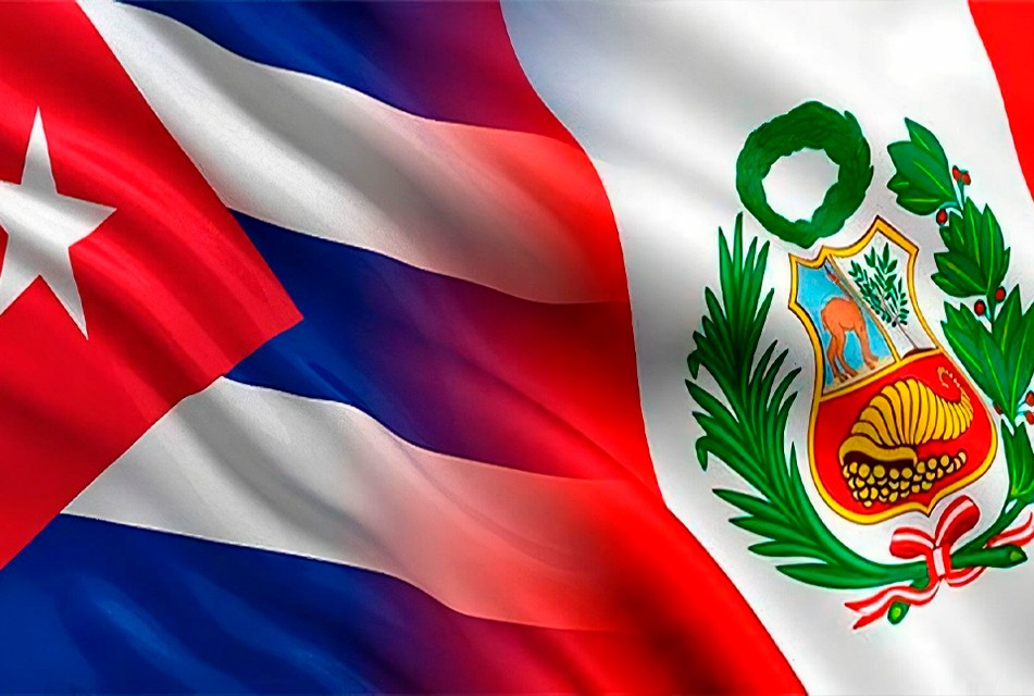 PROPONEN ROMPER RELACIONES CON LA CUBA CASTRISTA