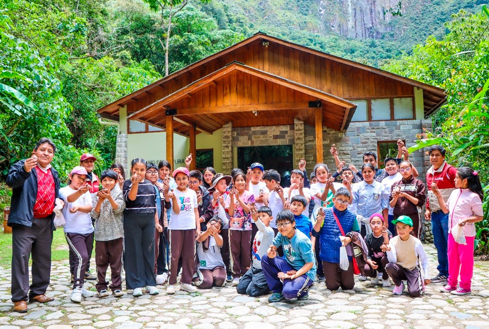 NIÑOS DE MACHUPICCHU PUEBLO REFUERZAN SU IDENTIDAD AL REALIZAR POR PRIMERA VEZ VISITA EDUCATIVA A LA LLAQTA Y MUSEO DE SITIO