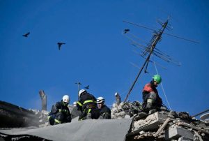 UCRANIA NEUTRALIZA 101 DRONES, PERO CUATRO MISILES BALÍSTICOS RUSOS ALCANZAN SUS OBJETIVOS