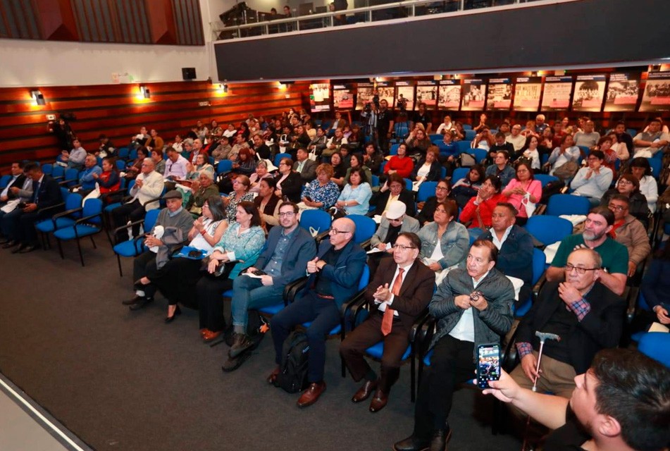 DM IMPULSA EL DEBATE EDUCATIVO A TRÁVES DEL CONGRESO ENCINAS 2025 COMO HERRAMIENTA PARA UNA SOCIEDAD DEMOCRÁTICA E INTERCULTURAL