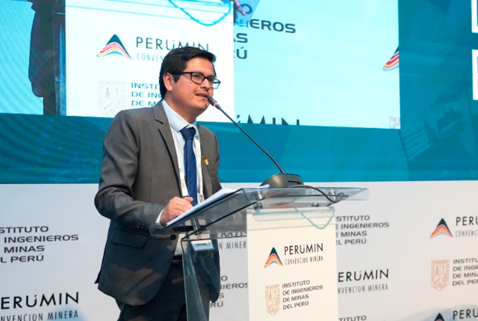 EL REINFO PROTEGE A LA MINERÍA ILEGAL Y AL CRIMEN ORGANIZADO EN CAJAMARCA 