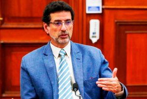 CONFIEP ALERTA: ESSALUD SUFRE "DETERIORO PROGRESIVO" POR POLITIZACIÓN Y MALA GESTIÓN