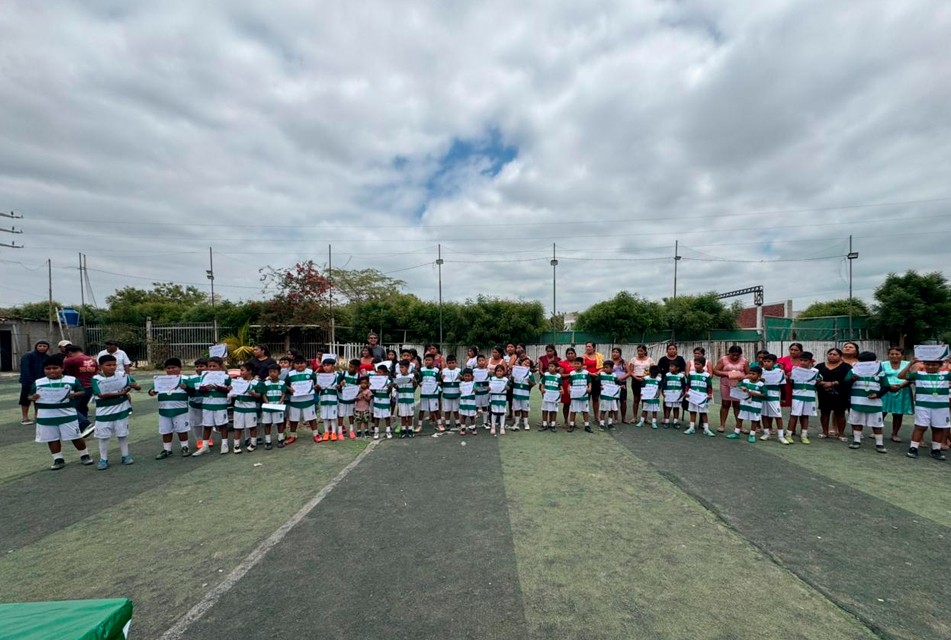 CONCLUYE CON ÉXITO EL PRIMER CICLO DE LA ACADEMIA DEPORTIVA "FORMANDO TALENTOS PERÚ" EN TAMBOGRANDE