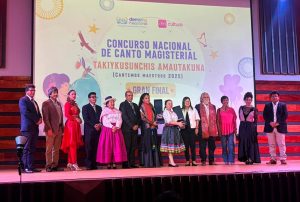 DM RESALTA EL TALENTO Y LA INNOVACIÓN DOCENTE EN LA GRAN FINAL DEL CONCURSO NACIONAL DE CANTO MAGISTERIAL
