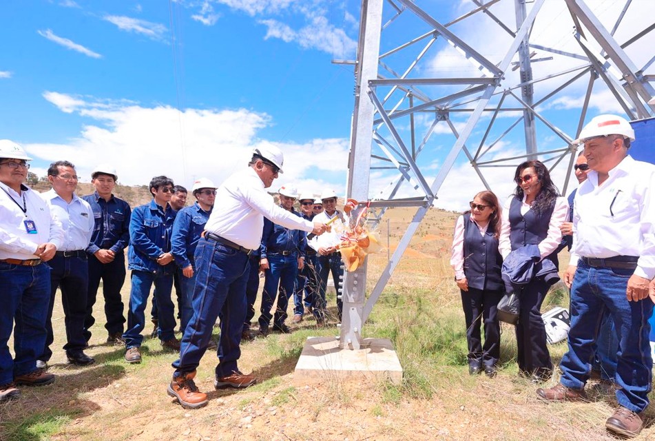 MINEM INAUGURA OBRAS ELÉCTRICAS EN BENEFICIO DE MÁS DE UN MILLÓN DE HABITANTES DEL VALLE DEL MANTARO