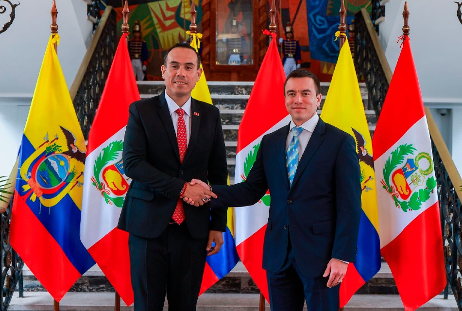 PRESIDENTE: PERÚ Y ECUADOR RECONOCEN COMO URGENTE LUCHAR CONTRA DELINCUENCIA TRANSNACIONAL