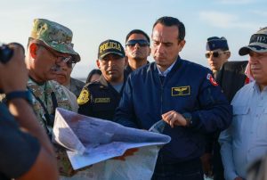 PRESIDENTE PERUANO HACE "LA FINTA" EN LA FRONTERA SUR Y TACNA YA PAGA LAS CONSECUENCIAS
