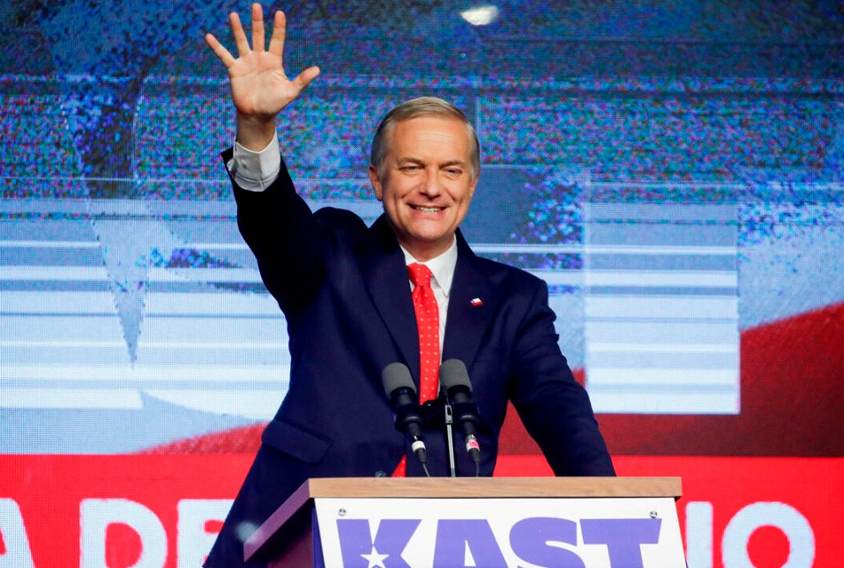 PERÚ DEBE SER PROACTIVO APROVECHAR LA EVENTUAL BONANZA ECONÓMICA DE CHILE