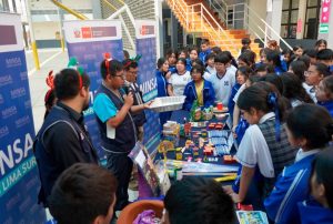 DIRIS LIMA SUR ALERTA: PIROTÉCNICOS PUEDEN CAUSAR MUTILACIONES Y DAÑOS IRREVERSIBLES EN NAVIDAD