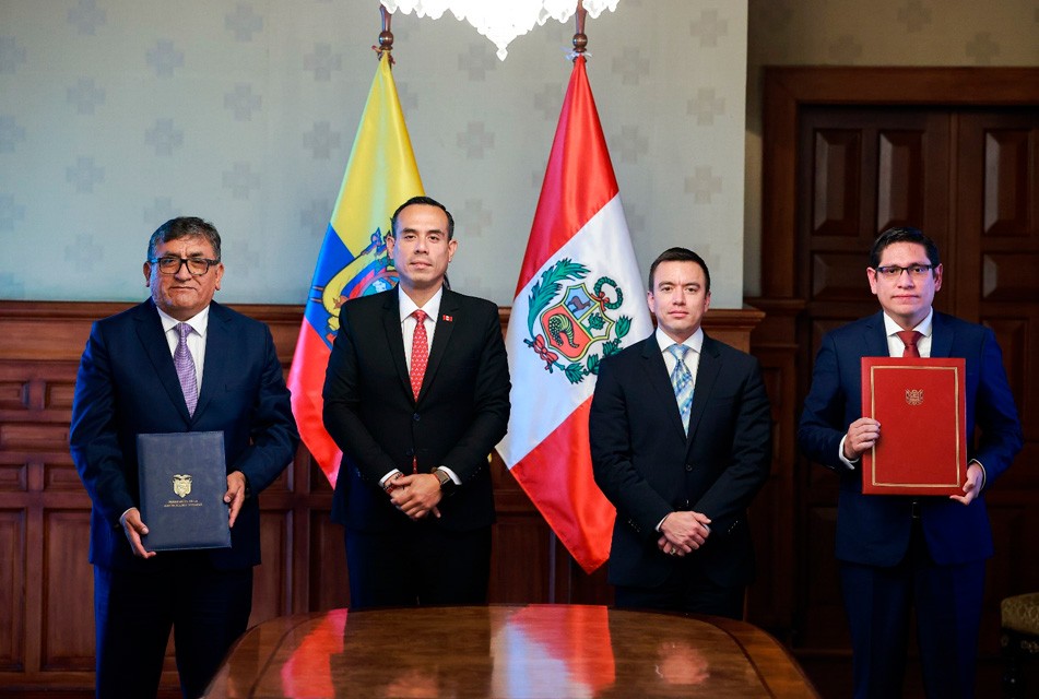 PERÚ Y ECUADOR FORTALECEN COOPERACIÓN ENERGÉTICA CON LA FIRMA DE UN MEMORANDO DE ENTENDIMIENTO