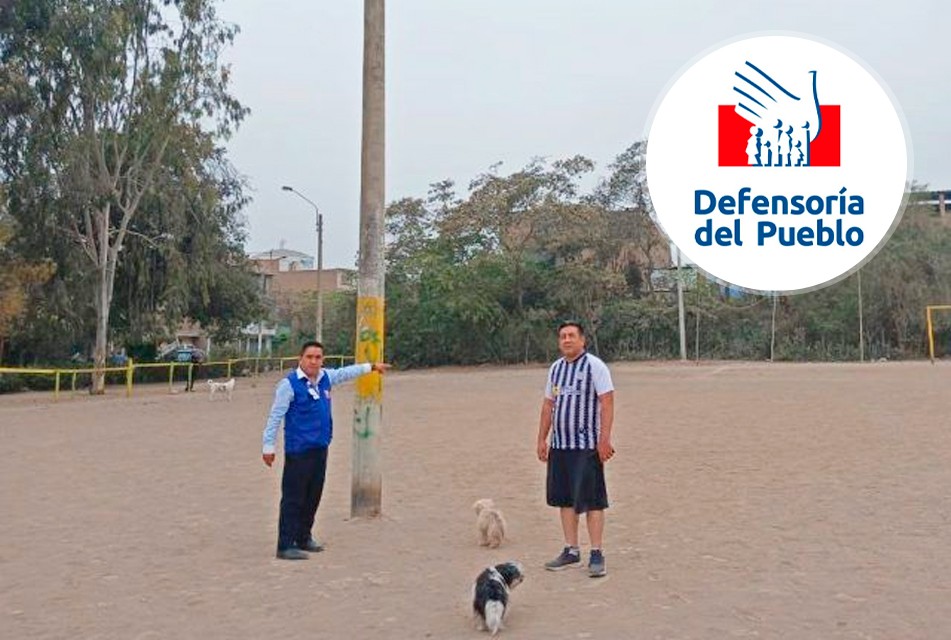 REUBICADO POSTE PELIGROSO EN LA CANCHA DEPORTIVA LA ALBORADA DE COMAS