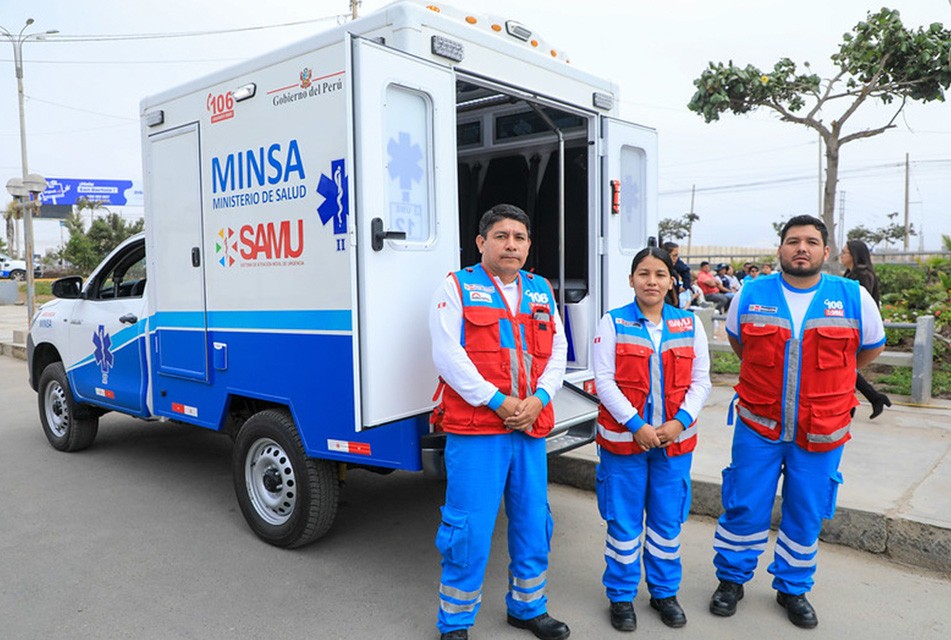 MINSA DESPLEGARÁ 28 AMBULANCIAS EN PUNTOS ESTRATÉGICOS DE LIMA METROPOLITANA POR CELEBRACIONES DE NAVIDAD Y AÑO NUEVO