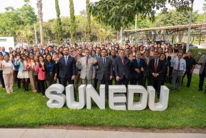 EL DR. VICENTE ESPINOZA SANTILLÁN ASUME FUNCIONES COMO SUPERINTENDENTE DE LA SUNEDU