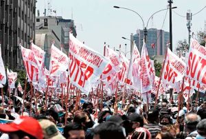 SUTEP CONVOCA MOVILIZACIÓN NACIONAL DEL MAGISTERIO POR INCUMPLIMIENTOS ECONÓMICOS DEL ESTADO ESTE 18 DE DICIEMBRE