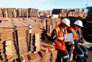 SNMPE: EXPORTACIONES MINERAS CRECIERON 25.3% ENTRE ENERO A OCTUBRE AL SUMAR US$ 48,800 MILLONES
