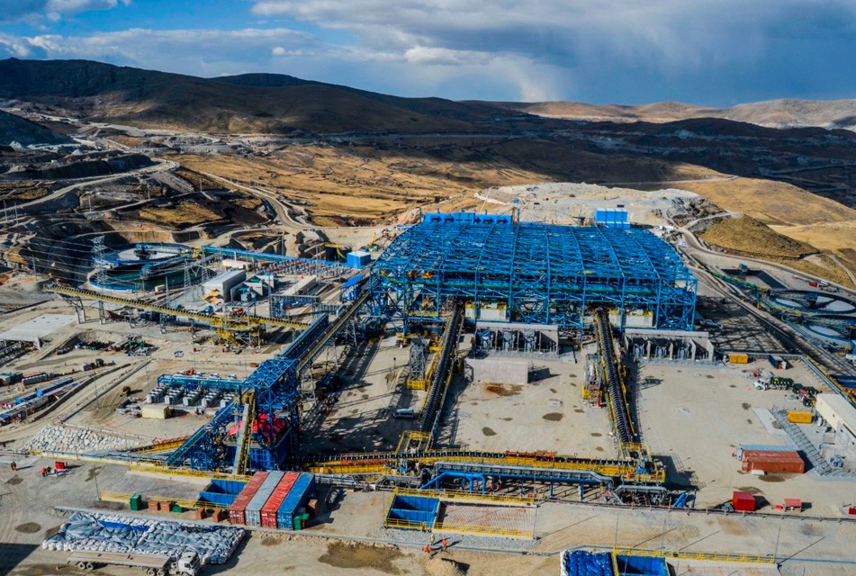 OCHO PROYECTOS MINEROS INVERTIRÁN MÁS DE S/. 7 MIL MILLONES ESTE 2026