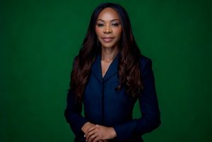 LA ECONOMISTA DAMBISA MOYO SERÁ LA ORADORA PRINCIPAL EN EL XVI SIMPOSIO DE LA SNMPE
