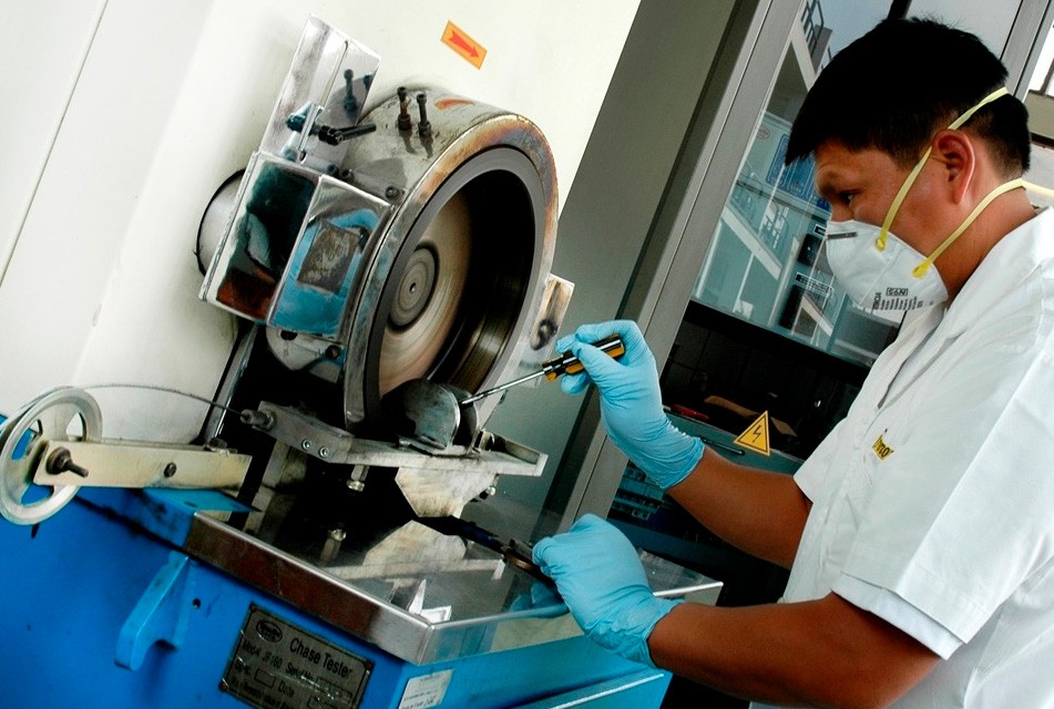 ADEX: ENVÍOS AL EXTERIOR CRECIERON 18.2% ENTRE ENERO Y NOVIEMBRE DEL 2025