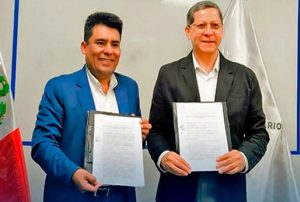 GOBERNADOR CONSOLIDA OBRAS PARA APURÍMAC Y ASEGURA MÁS DE S/ 65 MILLONES PARA COLEGIOS BICENTENARIOS
