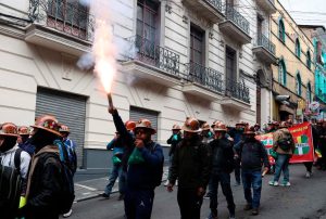 SINDICATOS Y GOBIERNO BOLIVIANO ACUERDAN ANULAR DECRETO ECONÓMICO QUE MOTIVÓ PROTESTAS